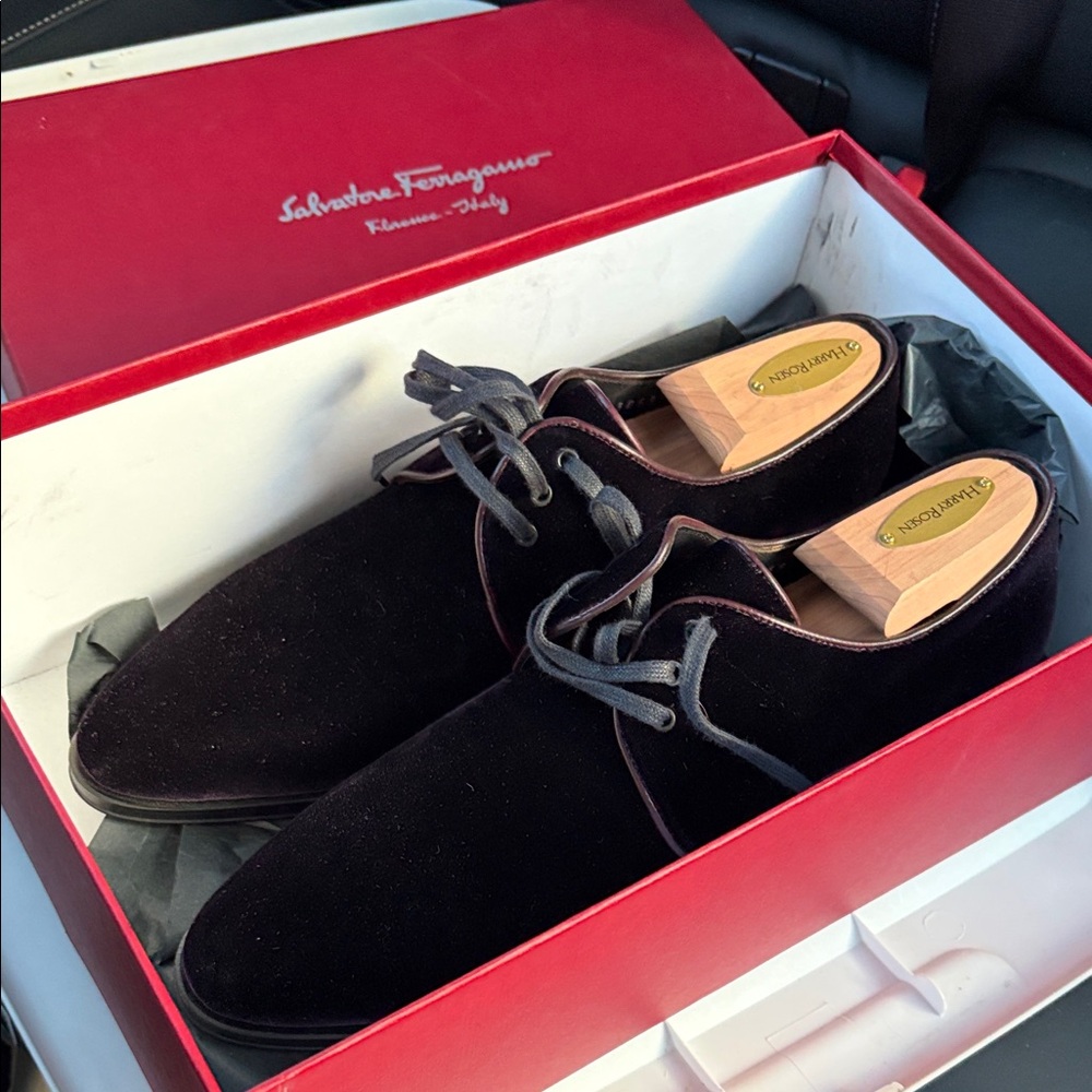 Salvatore Ferragamo Men's dark red velvet Oxfords